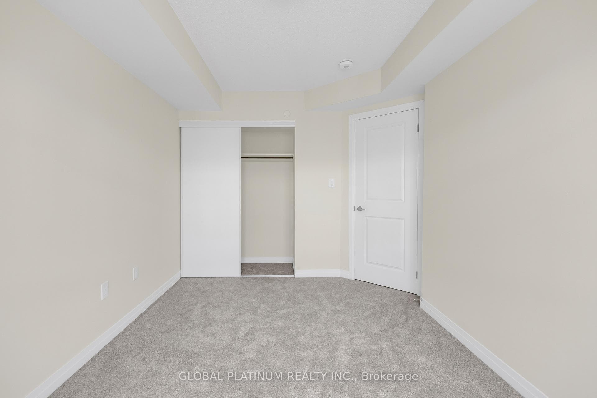 25 Priya Lane Unit 19 photo 13