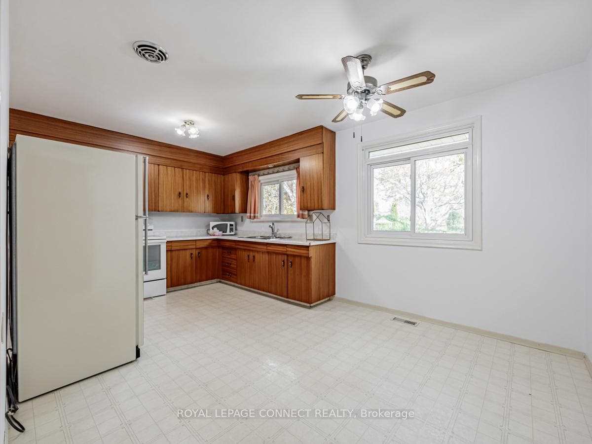 153 High Street photo 16
