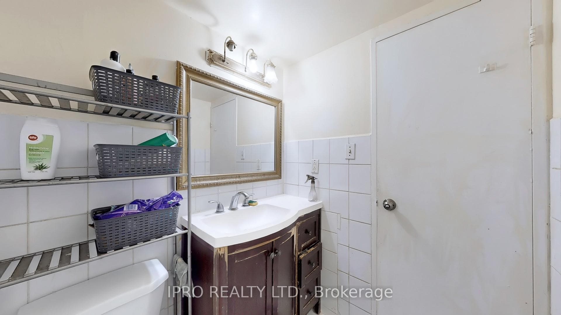 370 Dixon Road Unit 810 photo 23