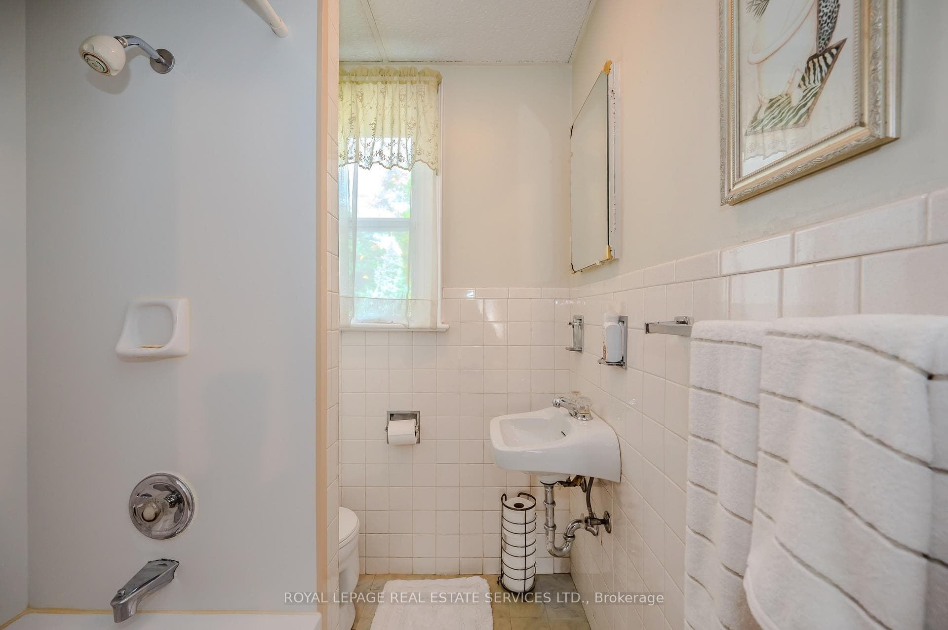 56 Vernon Street photo 21