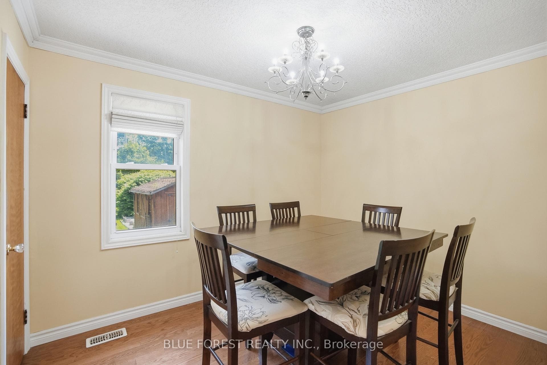 48 Heather Crescent photo 13