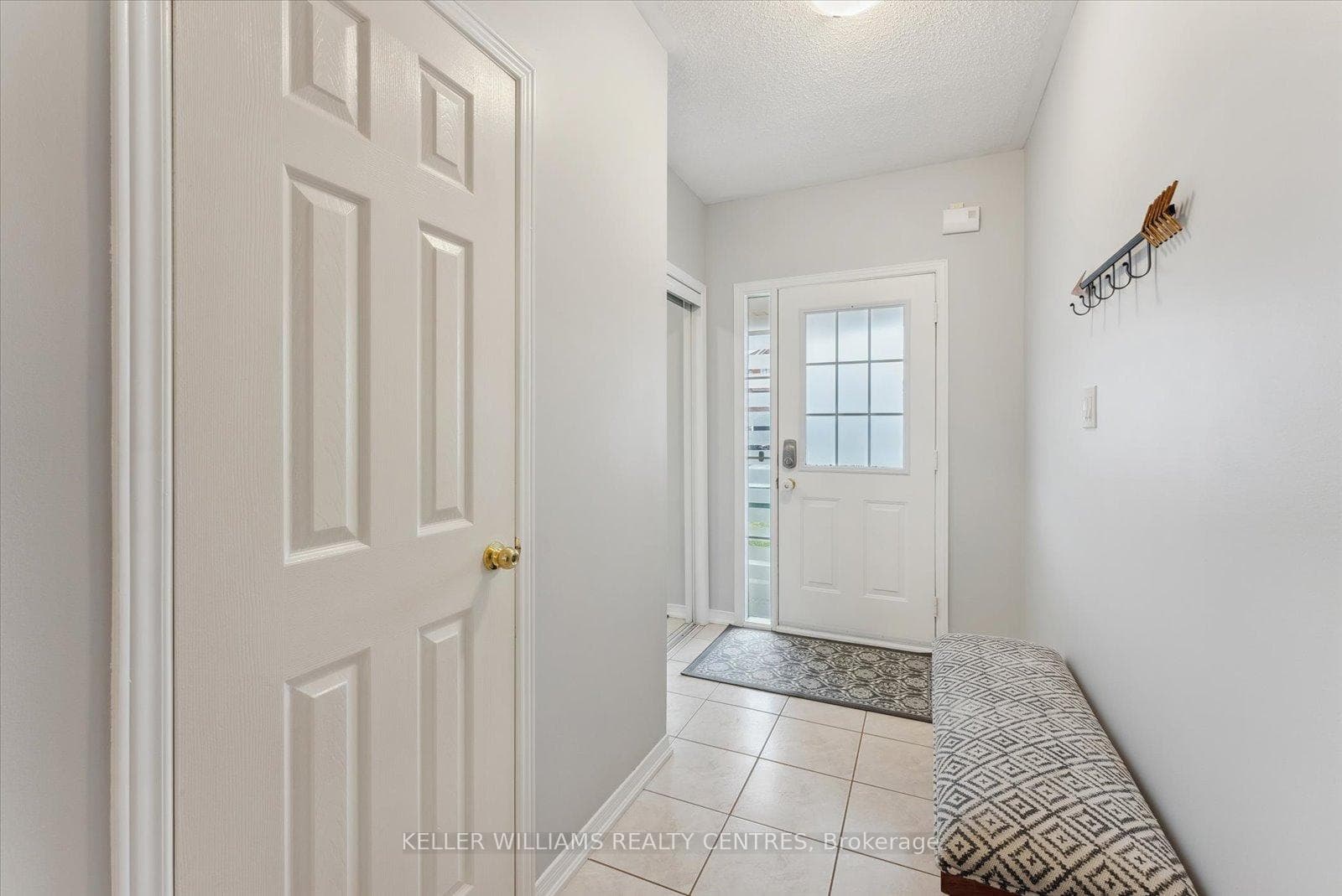 102 Zia Dodda Crescent photo 4