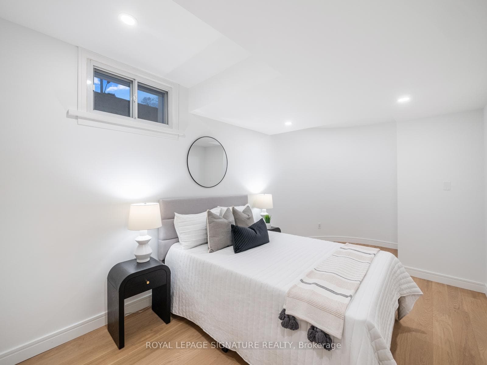 61 Bennington Heights Drive photo 31
