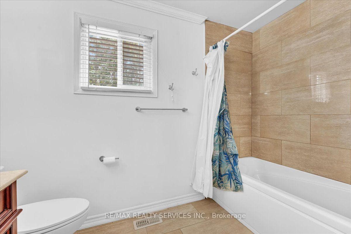 79 Burgby Avenue photo 31