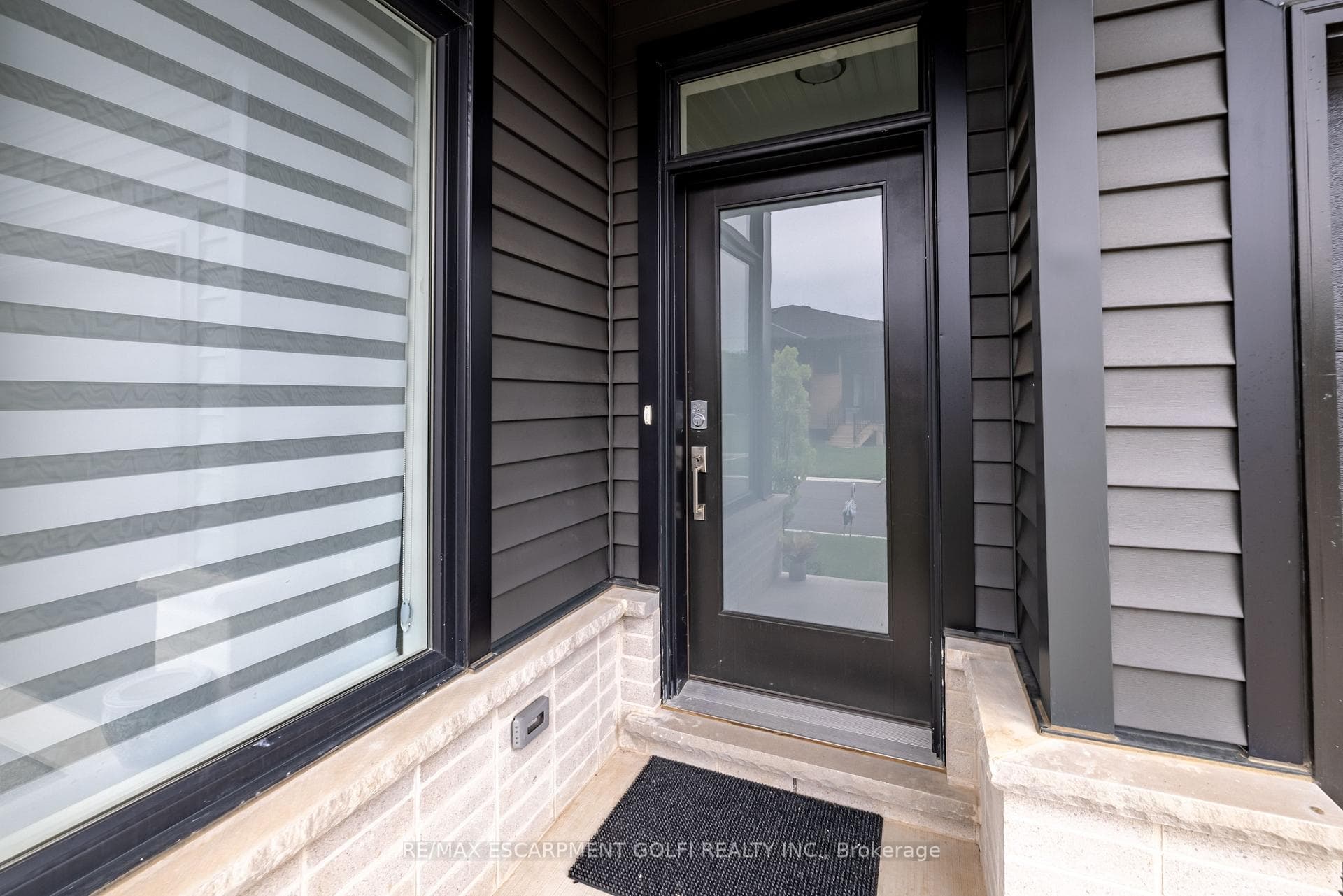 9150 Willoughby Drive Unit 20 photo 4