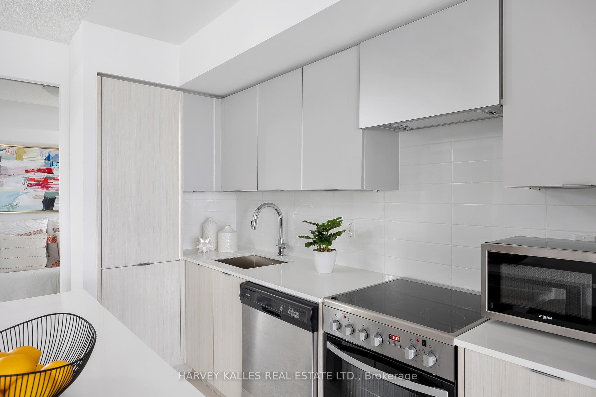 30 Gibbs Road Unit 1301 photo 10