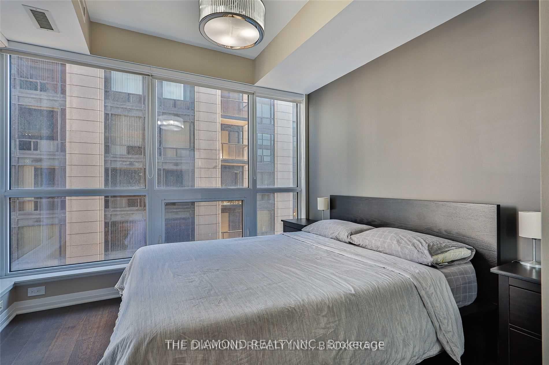 8 Mercer Street Unit 1506 photo 19
