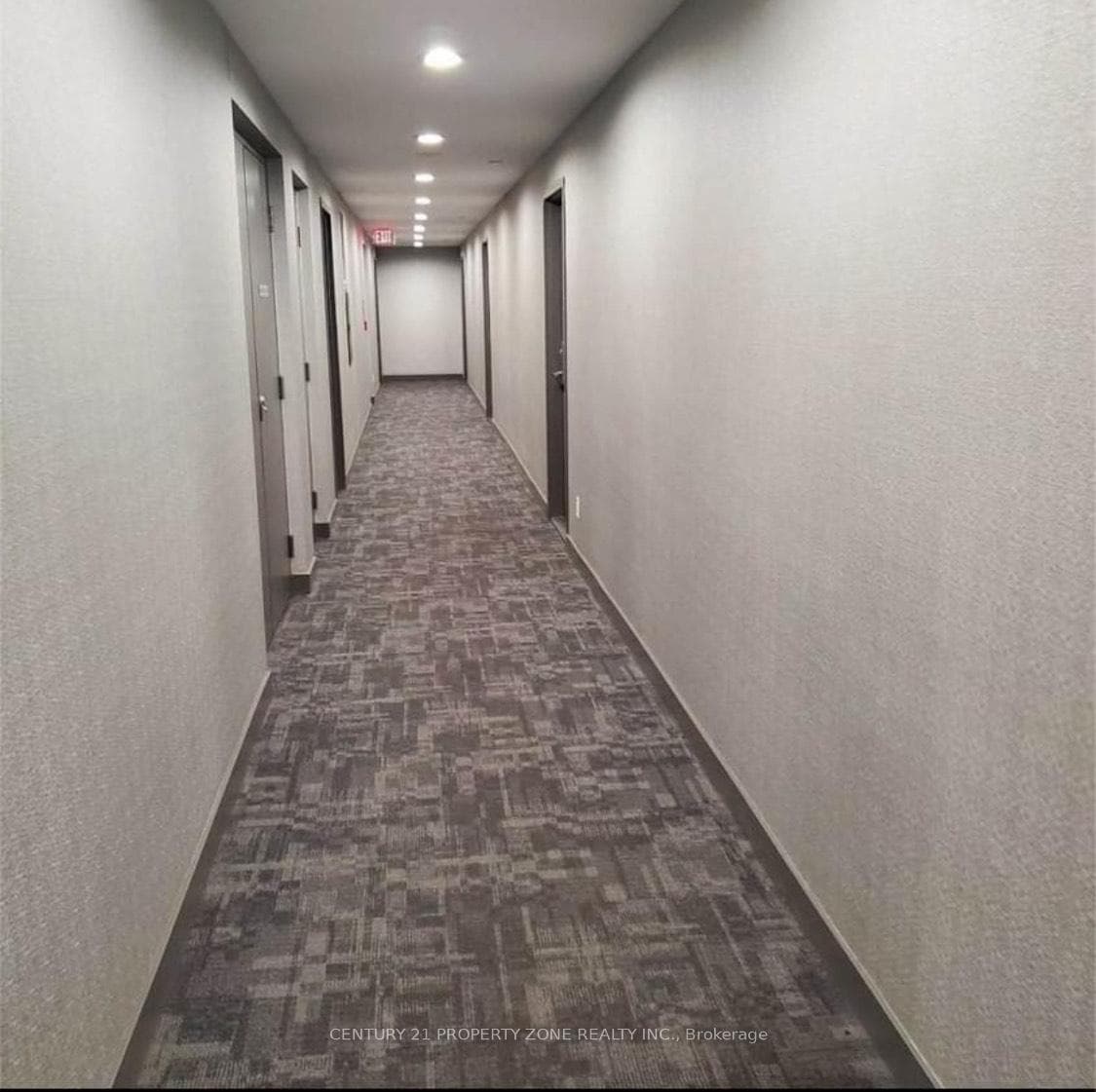 150 East Liberty Street Unit 2913 photo 3