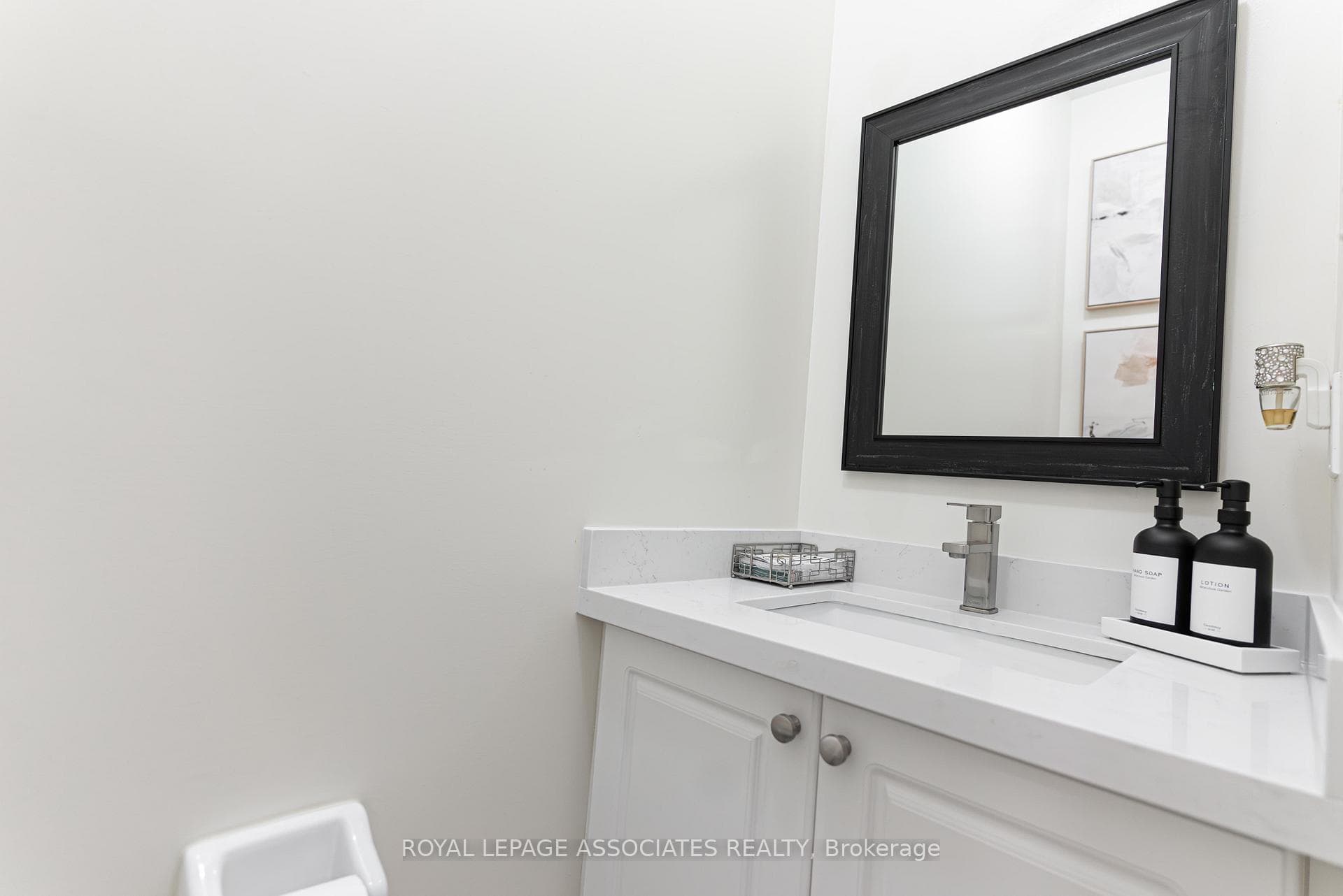 165 Heartview Road photo 20