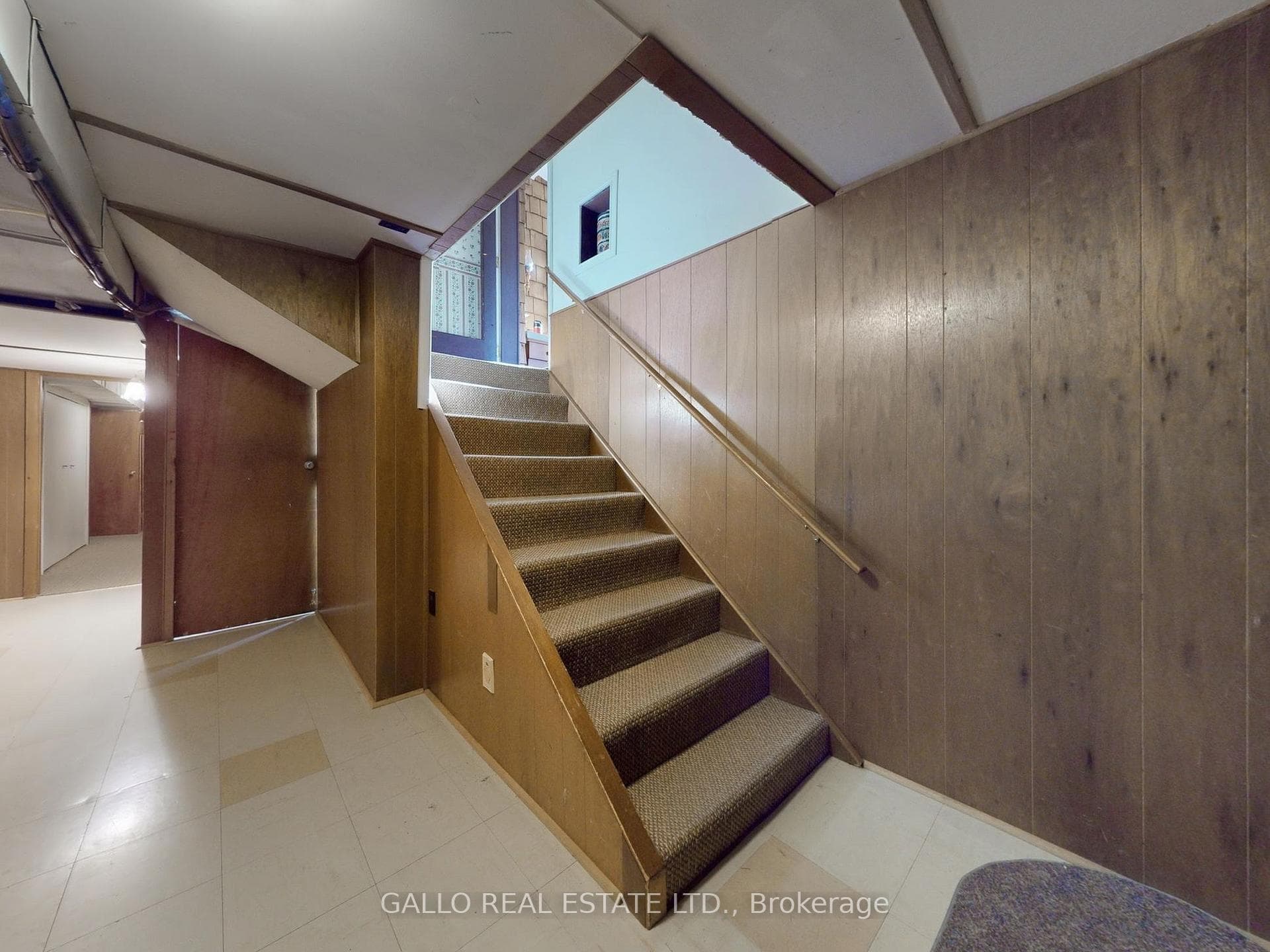 46 Fairview Avenue photo 21