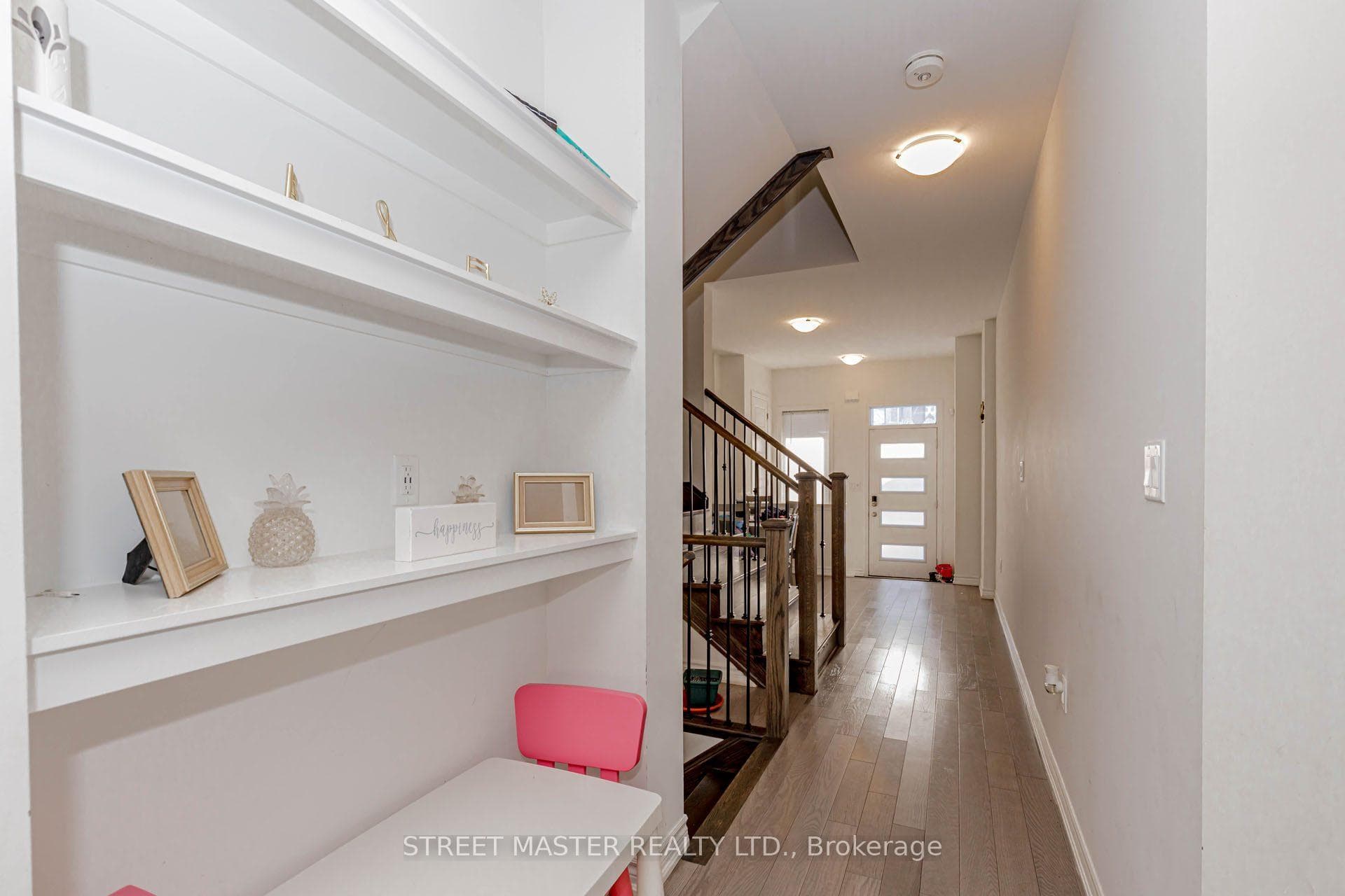 90 Keppel Circle photo 10