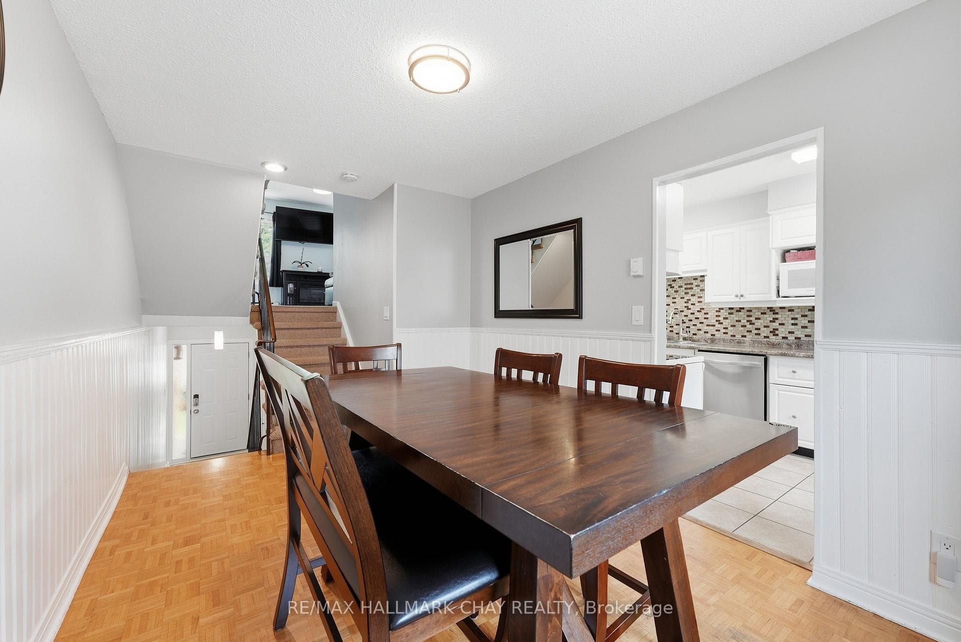 34-360 Blake Street photo 9