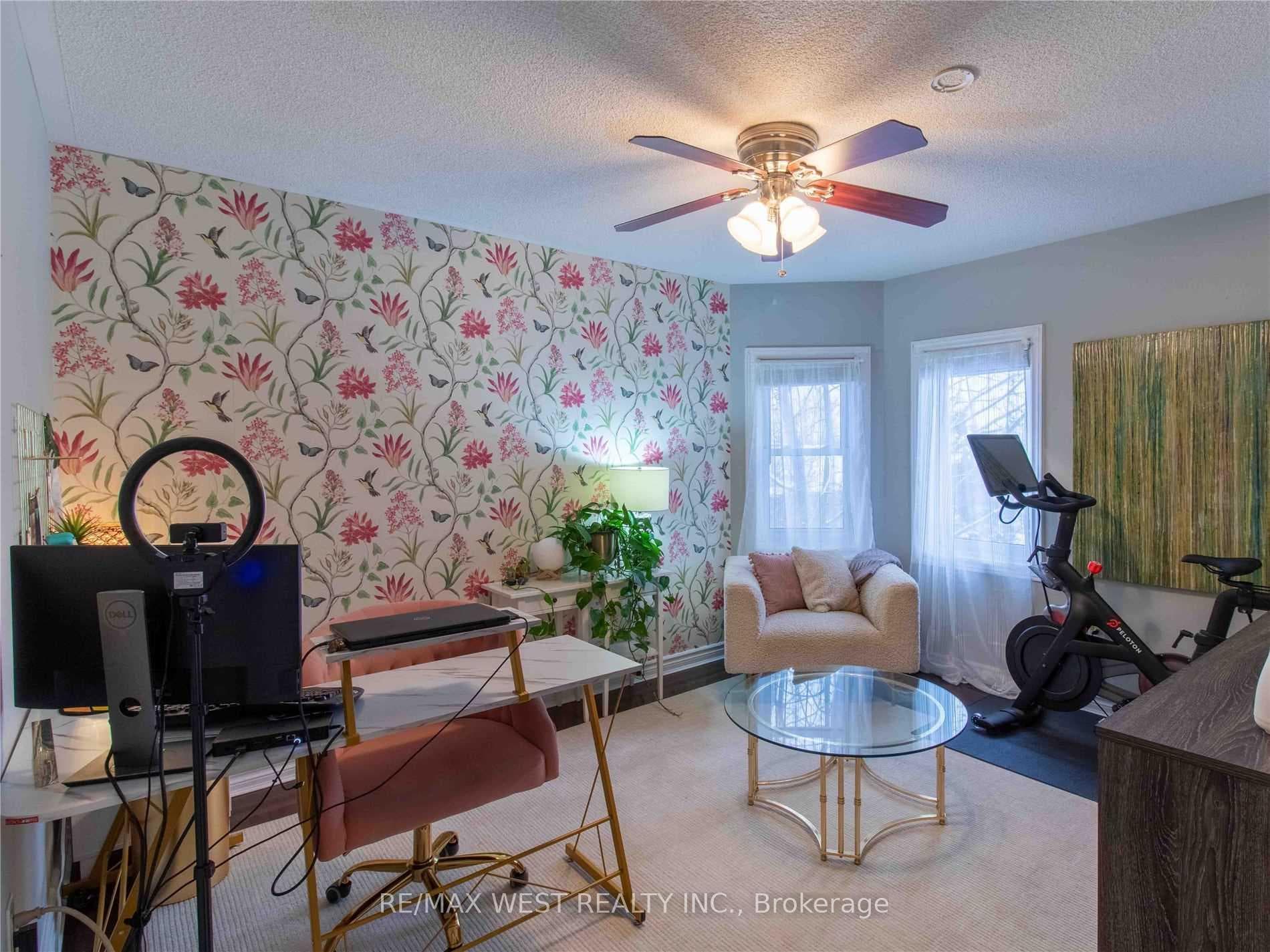 22 Grand Forest Drive photo 19