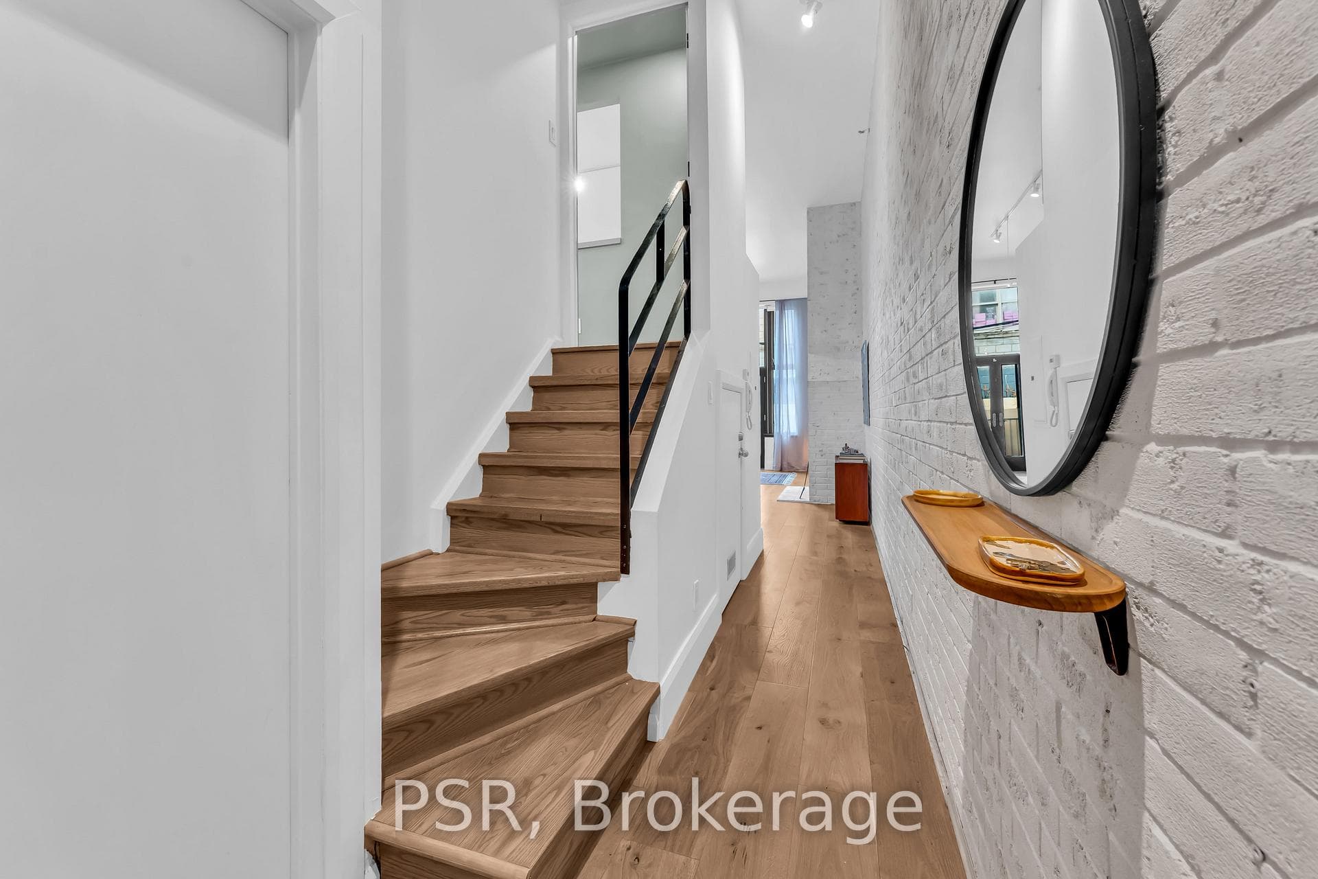 676 Richmond Street Unit 106 photo 23