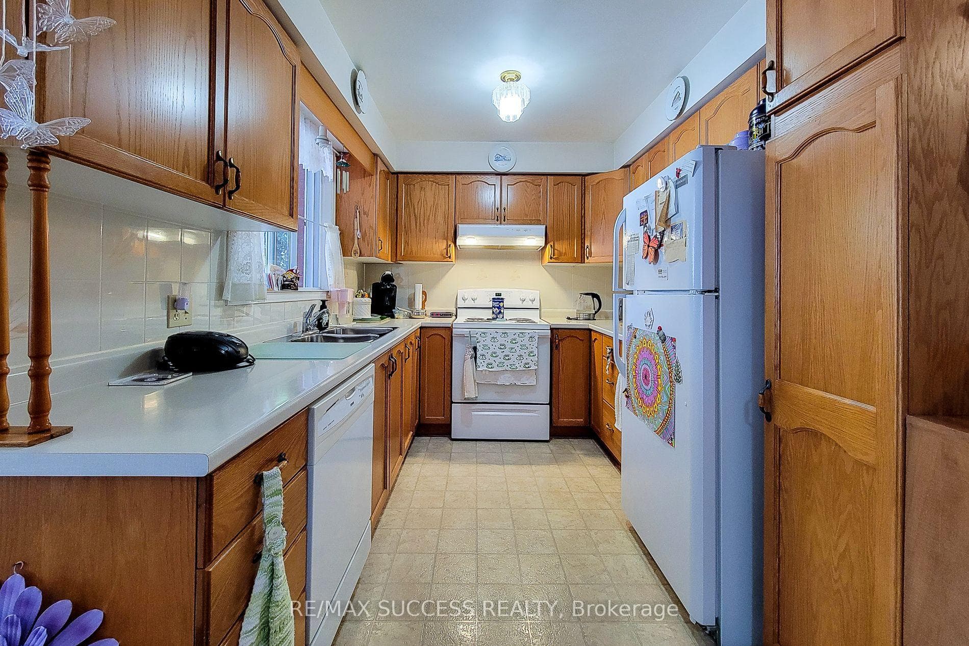 1030 Colborne Street Unit 37 photo 22