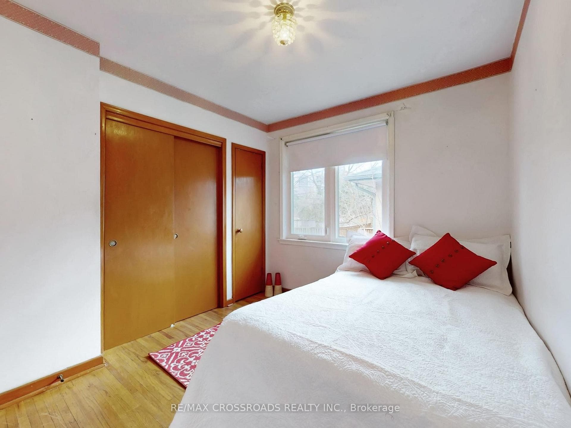 186 Norfolk Avenue photo 24
