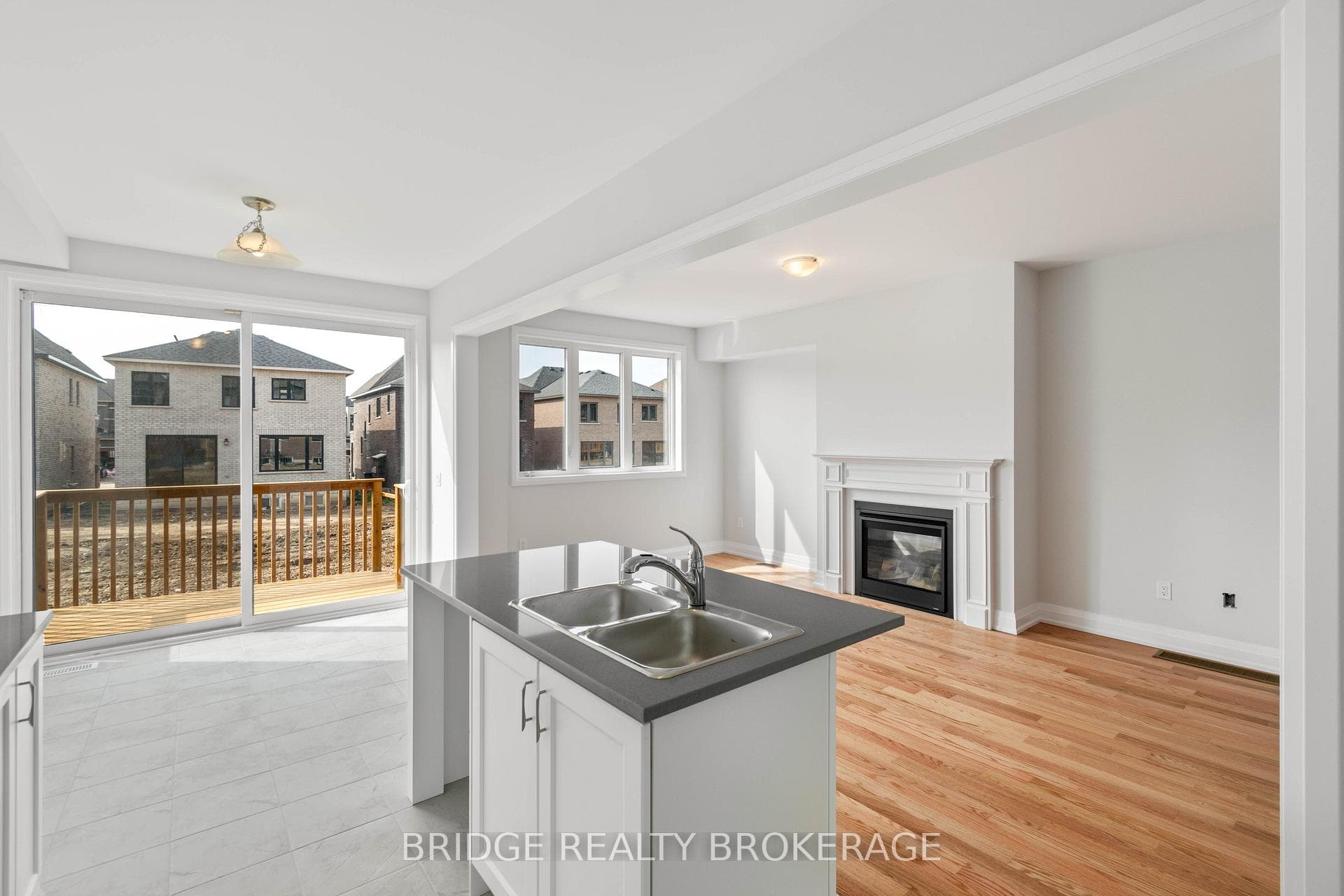 116 COLE Terrace photo 15