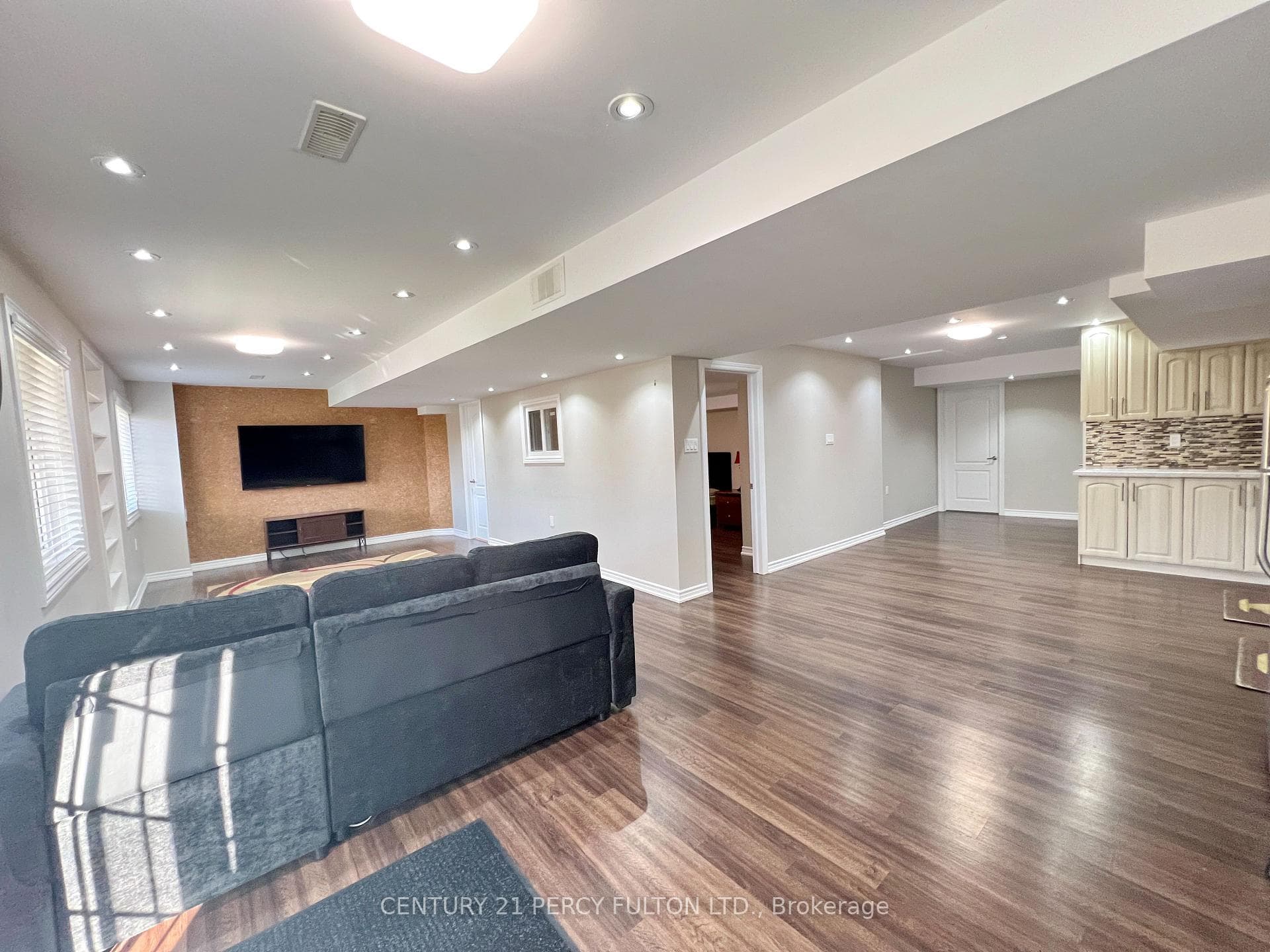 48 Bernbridge Road photo 8
