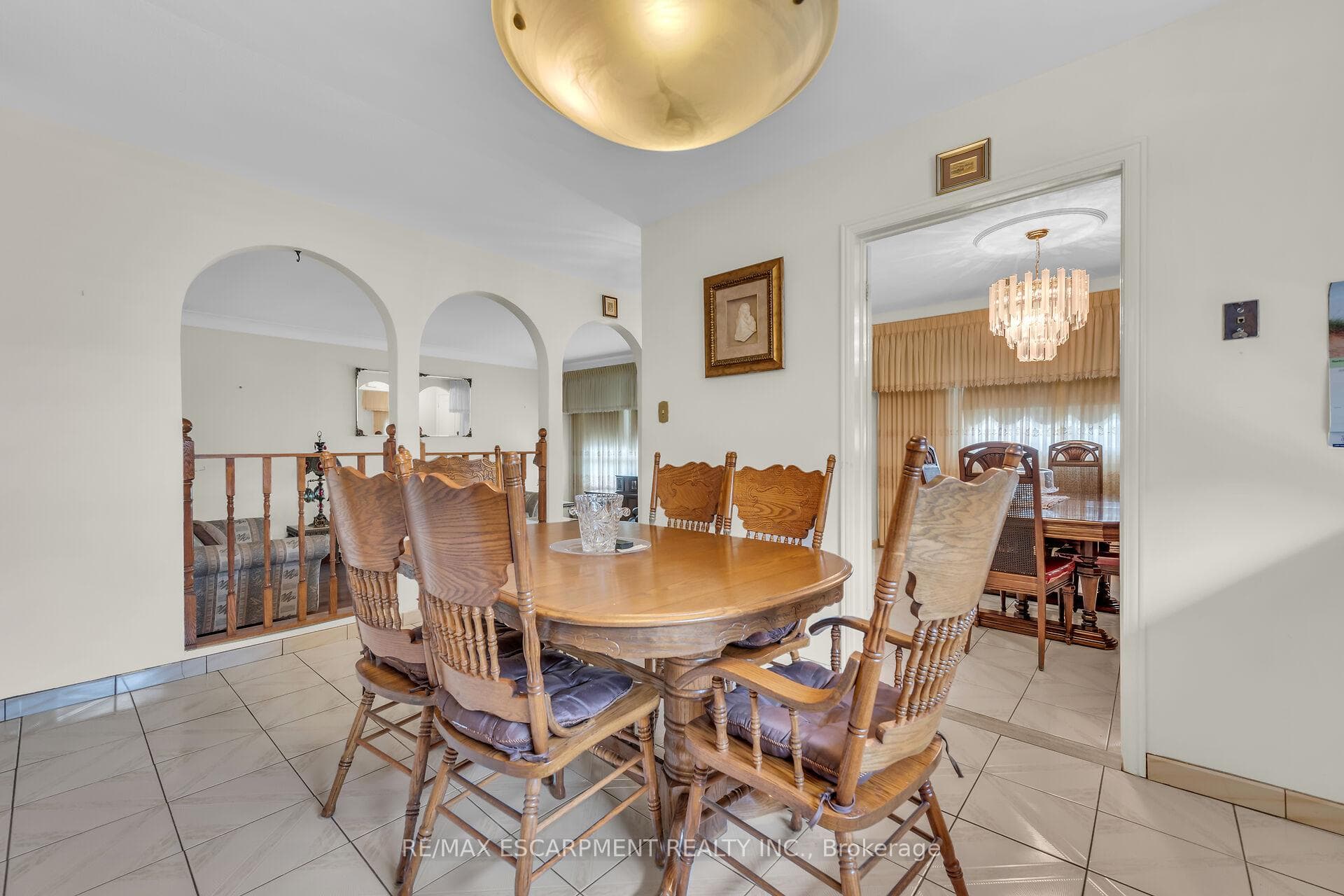 82 Bow Valley Drive photo 8