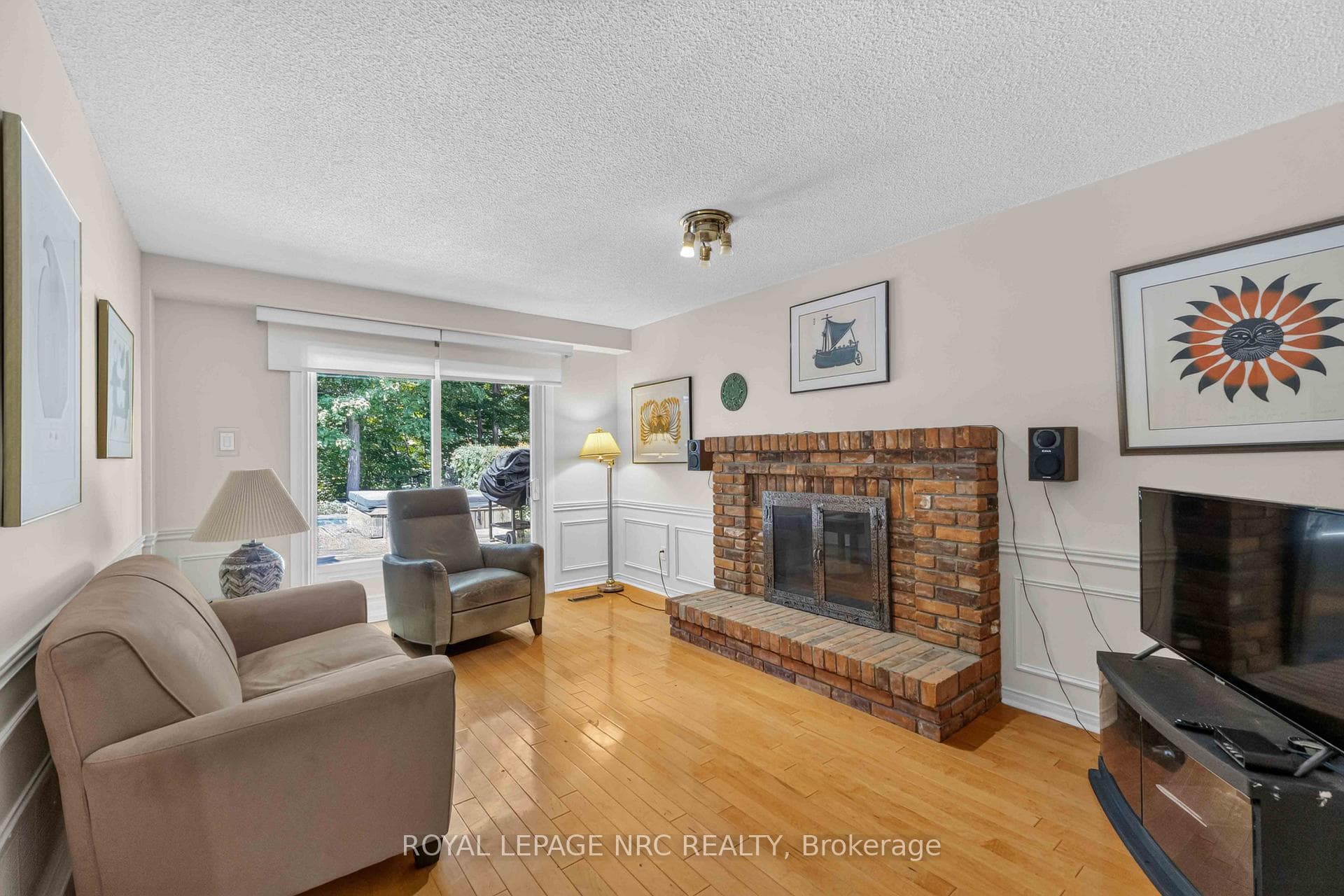 51 Forestview Drive photo 7