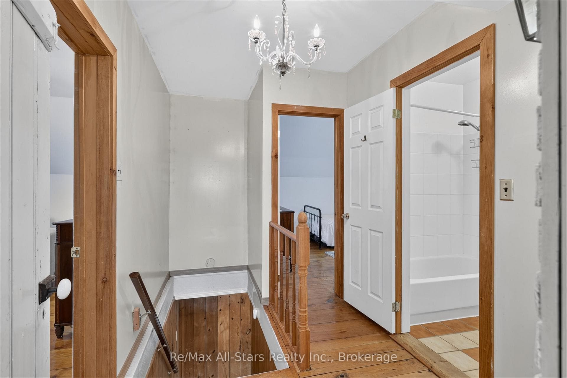 4077 Monck Road photo 32