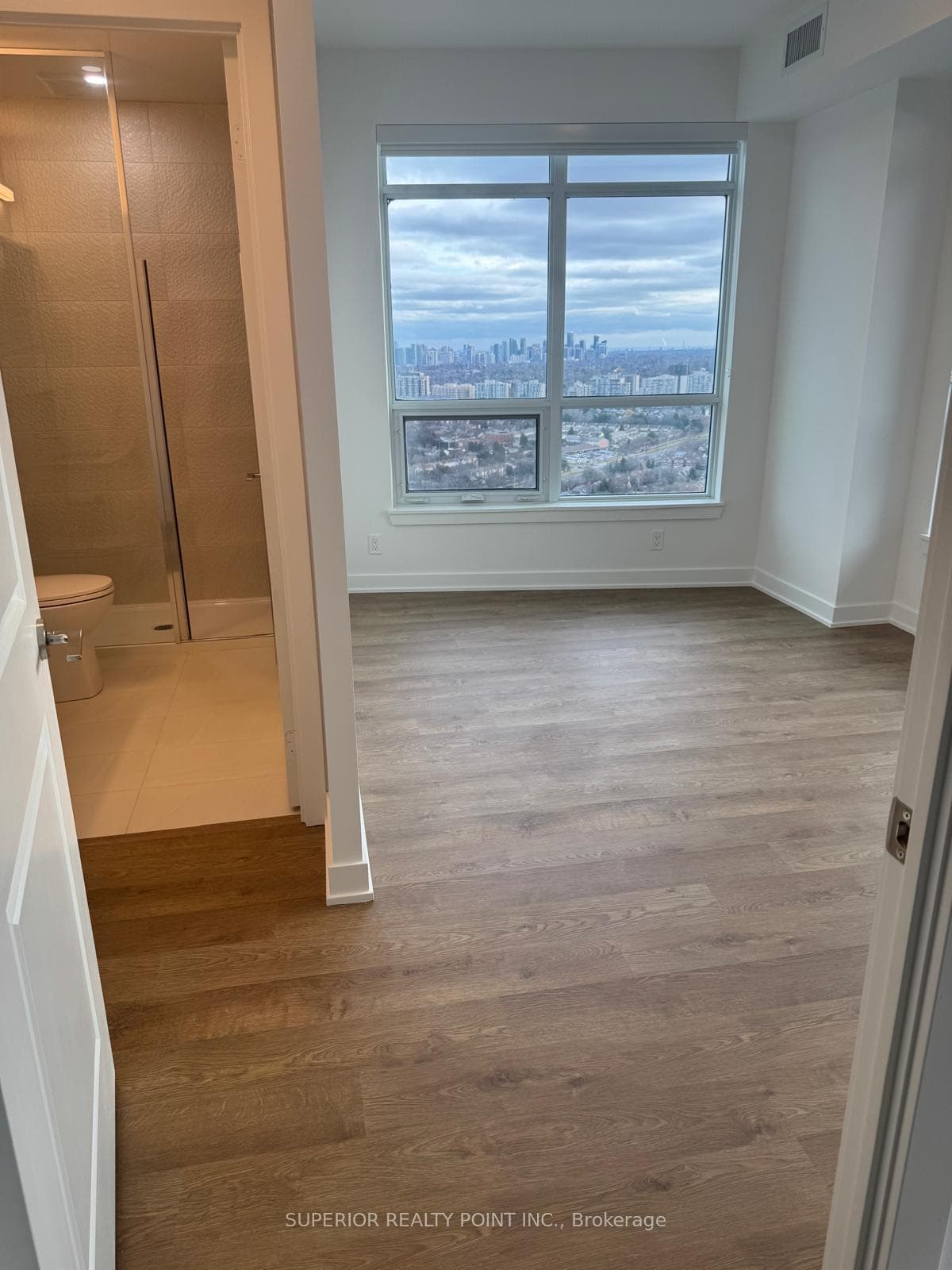 30 Upper Mall Way Unit A-2902 photo 17