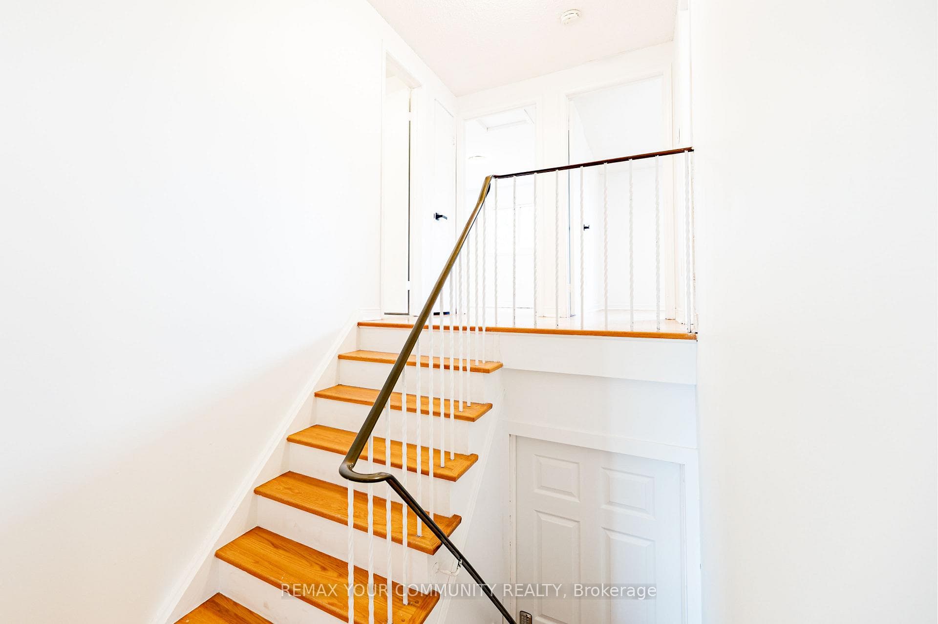 20 Terra Road Unit UPPER photo 14