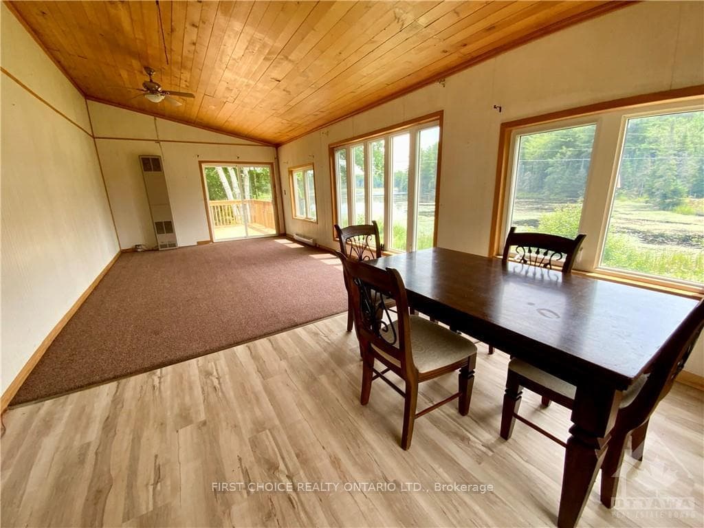 4986 ARDOCH Road photo 5
