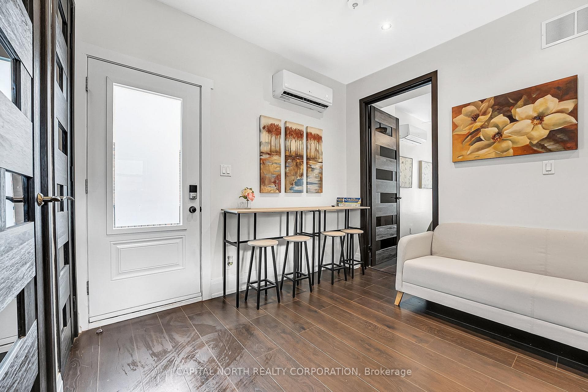 556 King Street Unit 2 photo 6