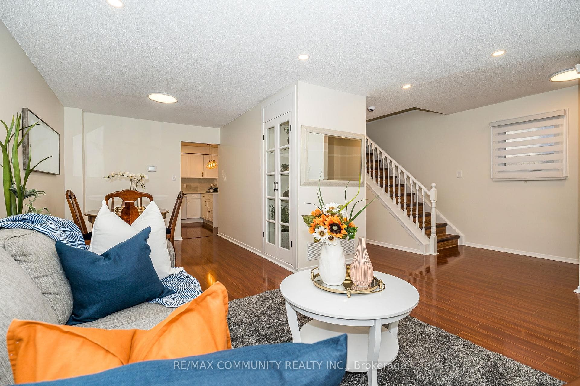 70 Tams Drive photo 4