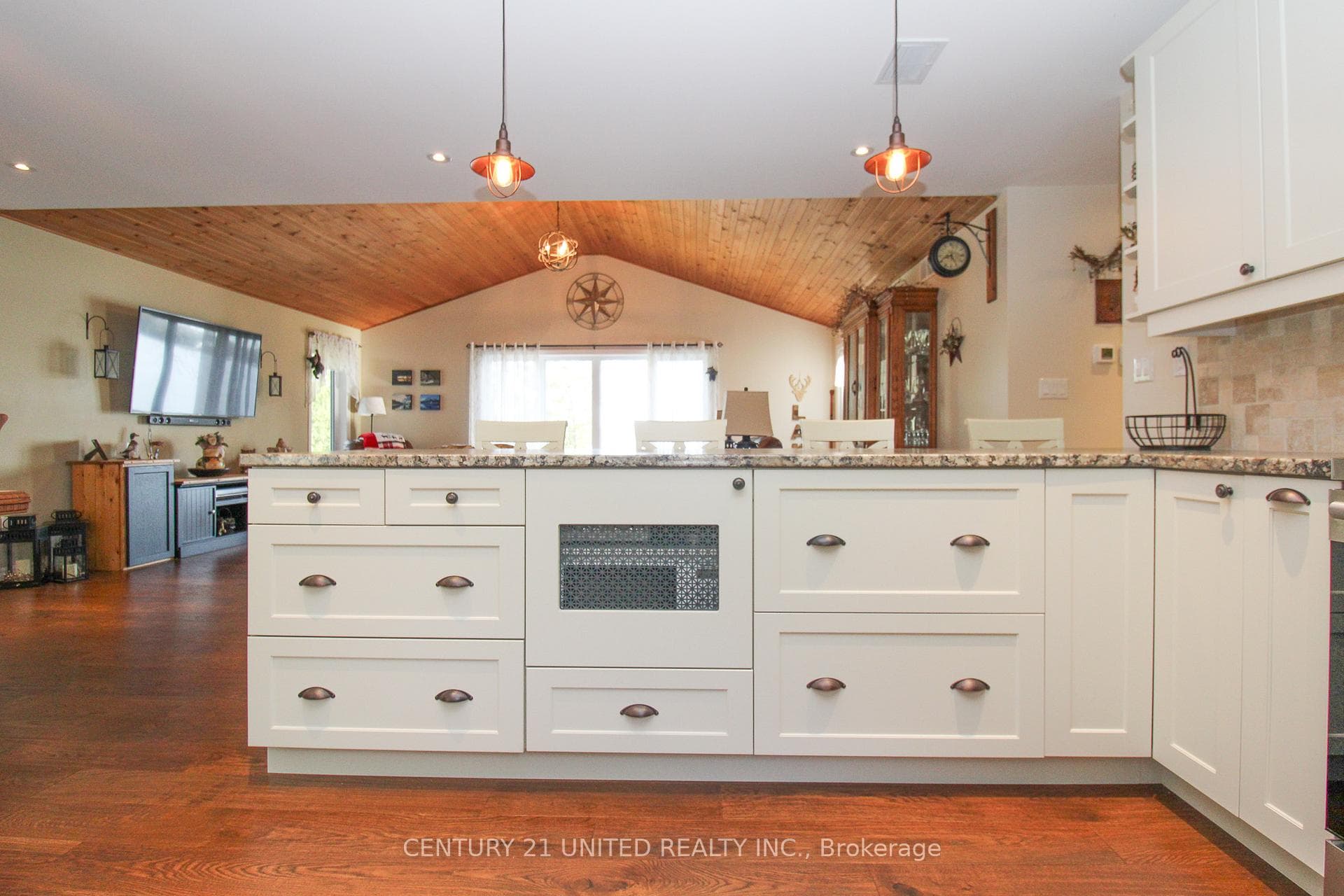47 Darling Drive photo 13