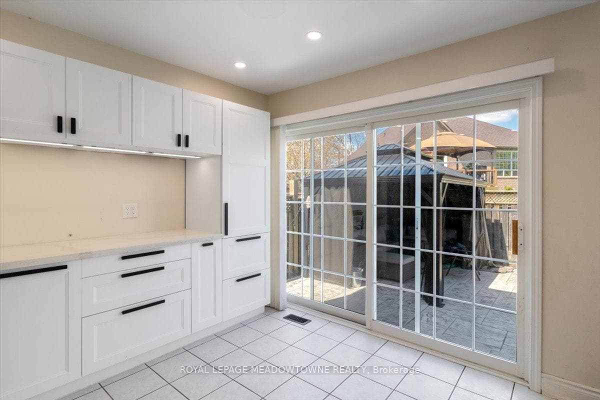 1677 Clark Boulevard photo 18
