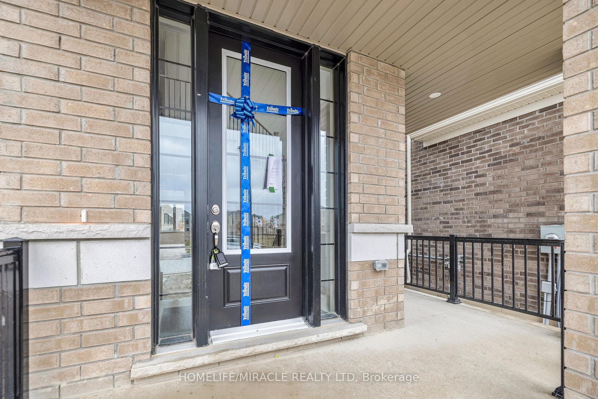 66 Sparrow Way photo 3