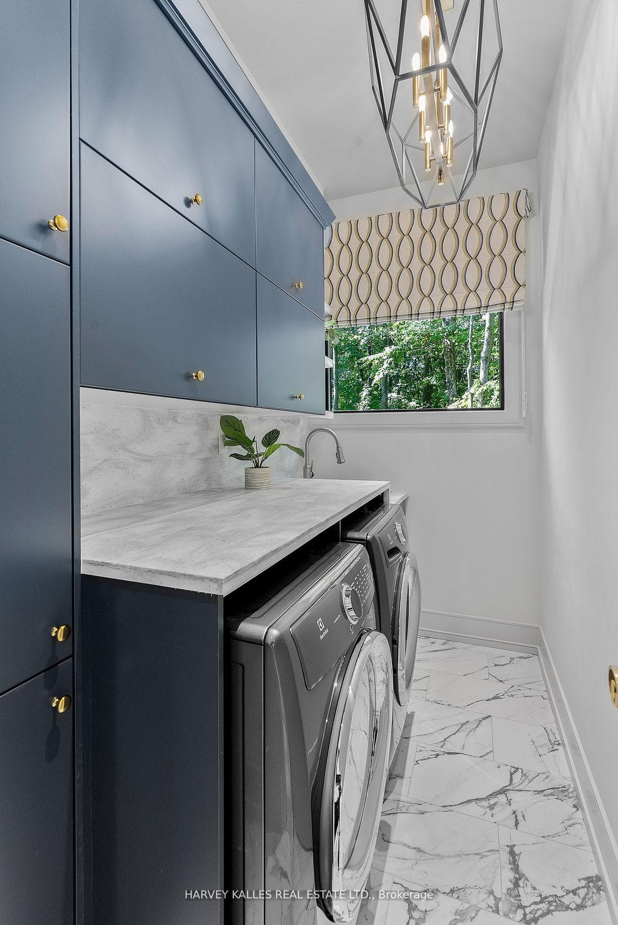 3203 Summer Place photo 32