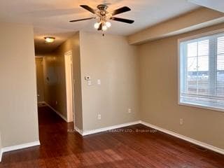 18 Arbuckle Way photo 4