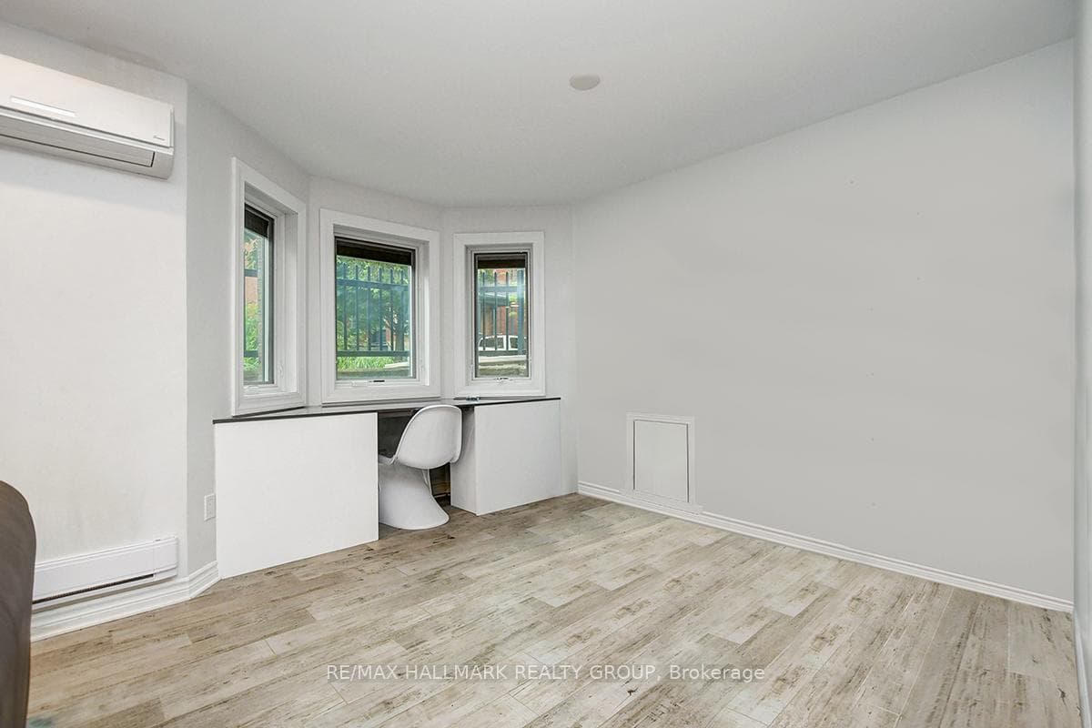 232 Wilbrod Street Unit 1 photo 14