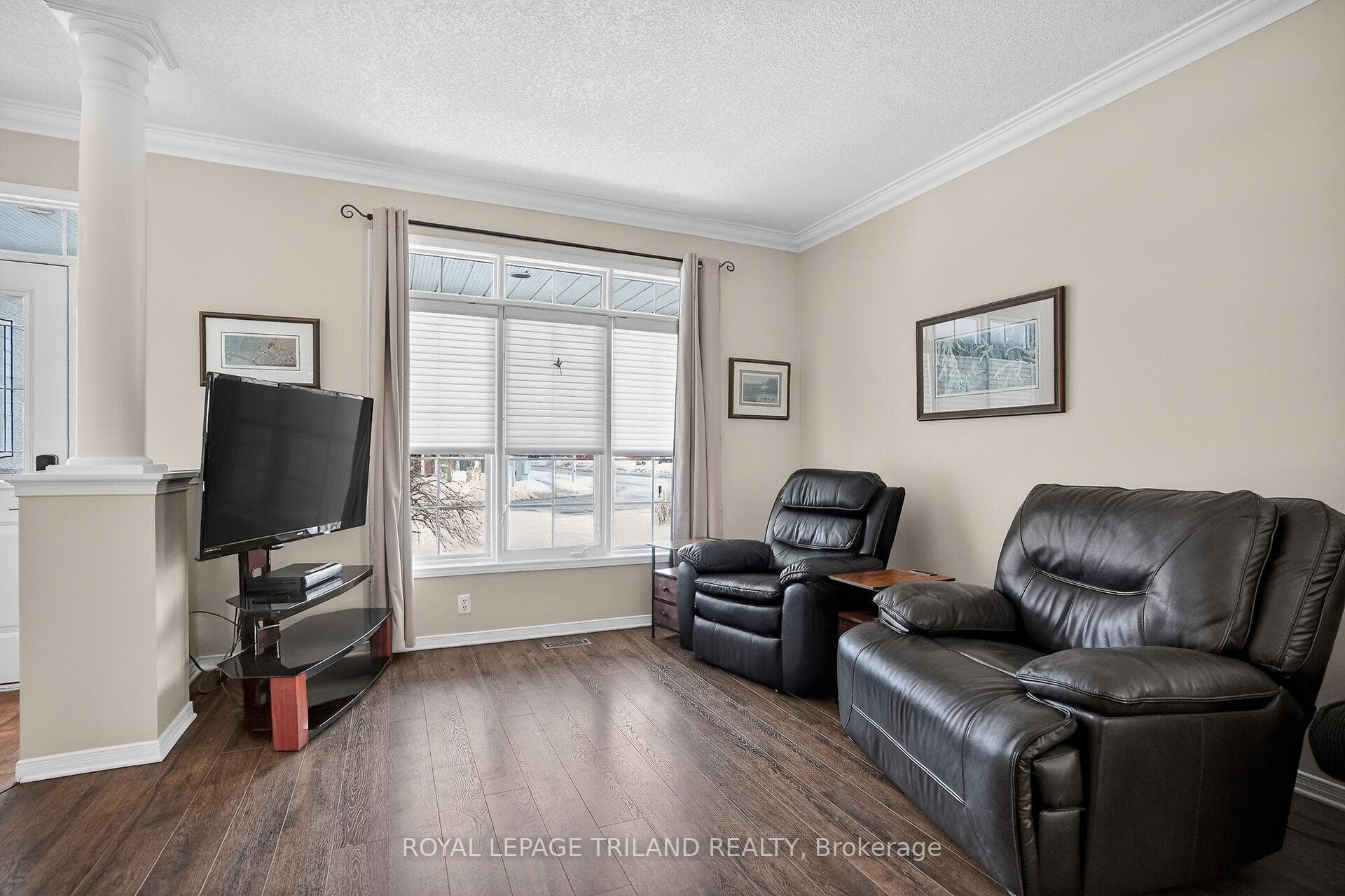 2 Axford Parkway photo 10