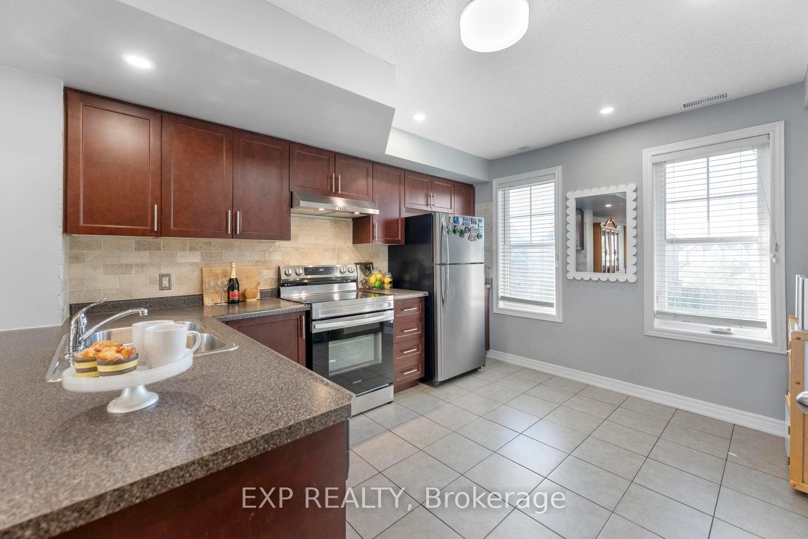 1380 Costigan Road Unit 13 photo 10