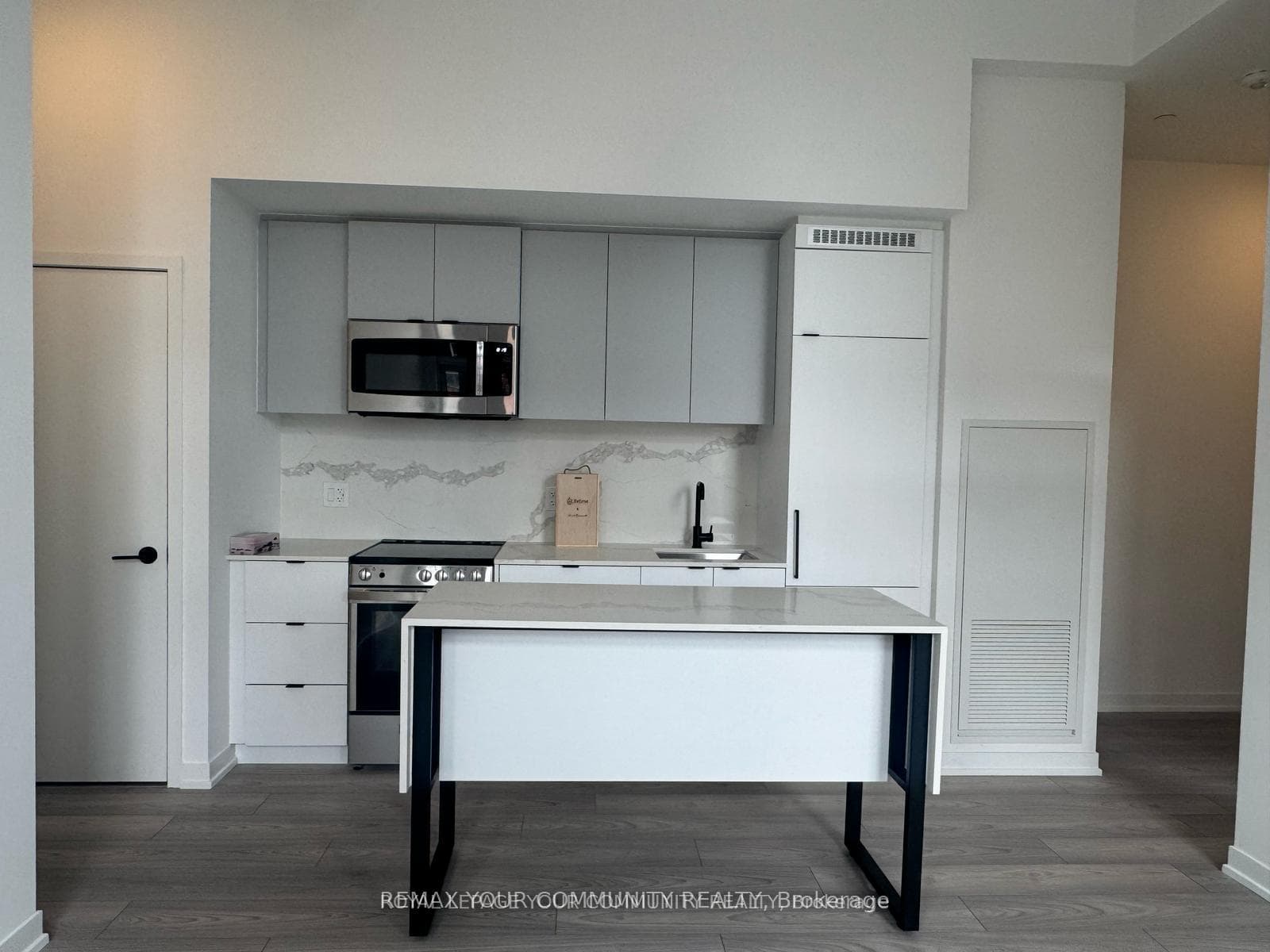 1182 King Street Unit 224 photo 1