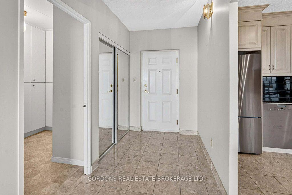 1000 King Street Unit 1005 photo 13