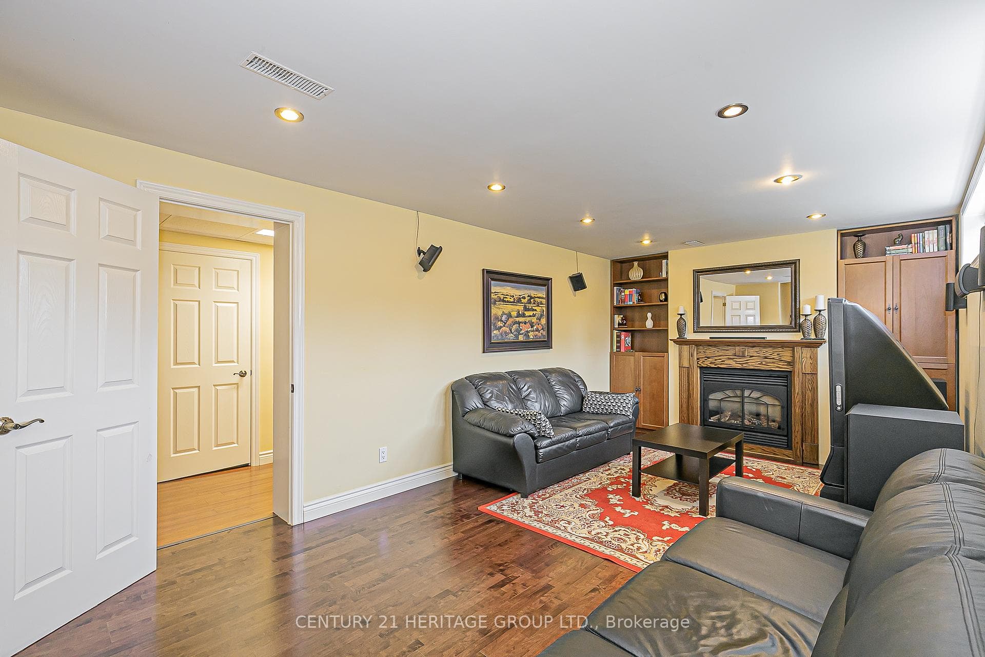 53 Caronport Crescent photo 24