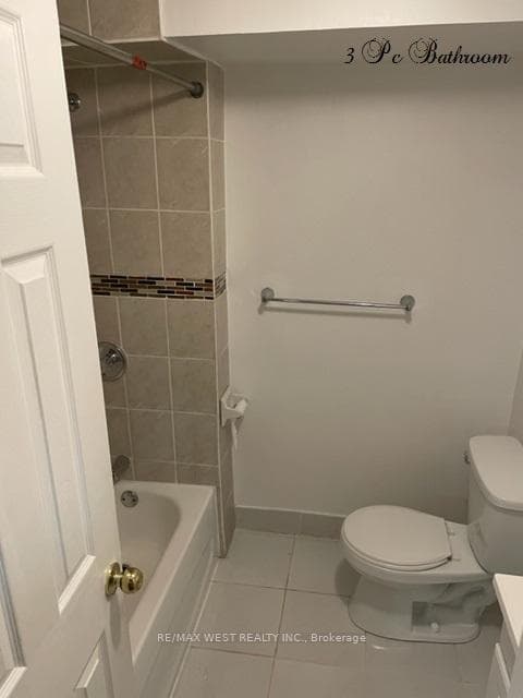 43 Montjoy Crescent photo 7