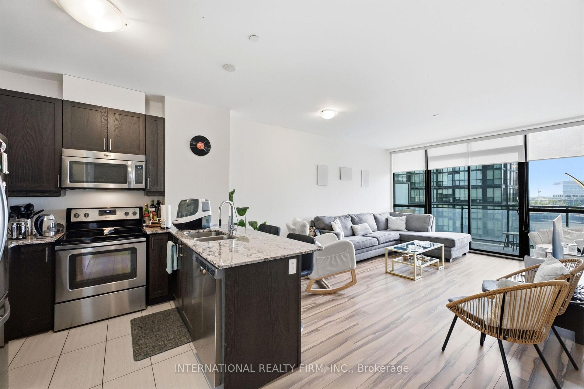 2900 Highway 7 Road Unit 519 photo 6