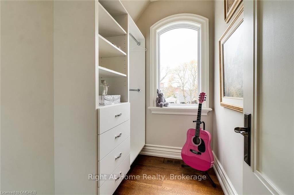 298 FELAN Avenue photo 33