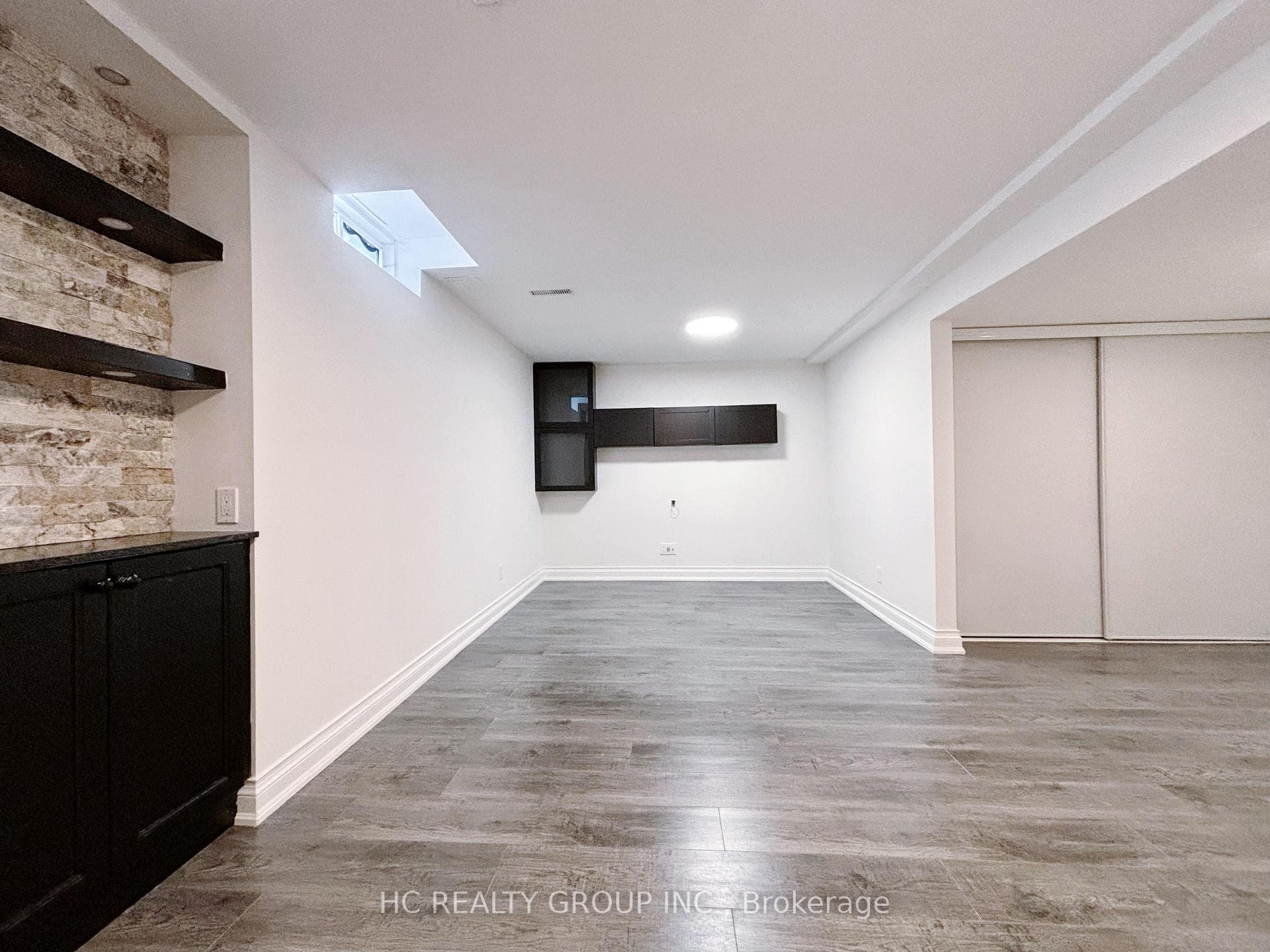 43 Sedgeway Heights photo 40