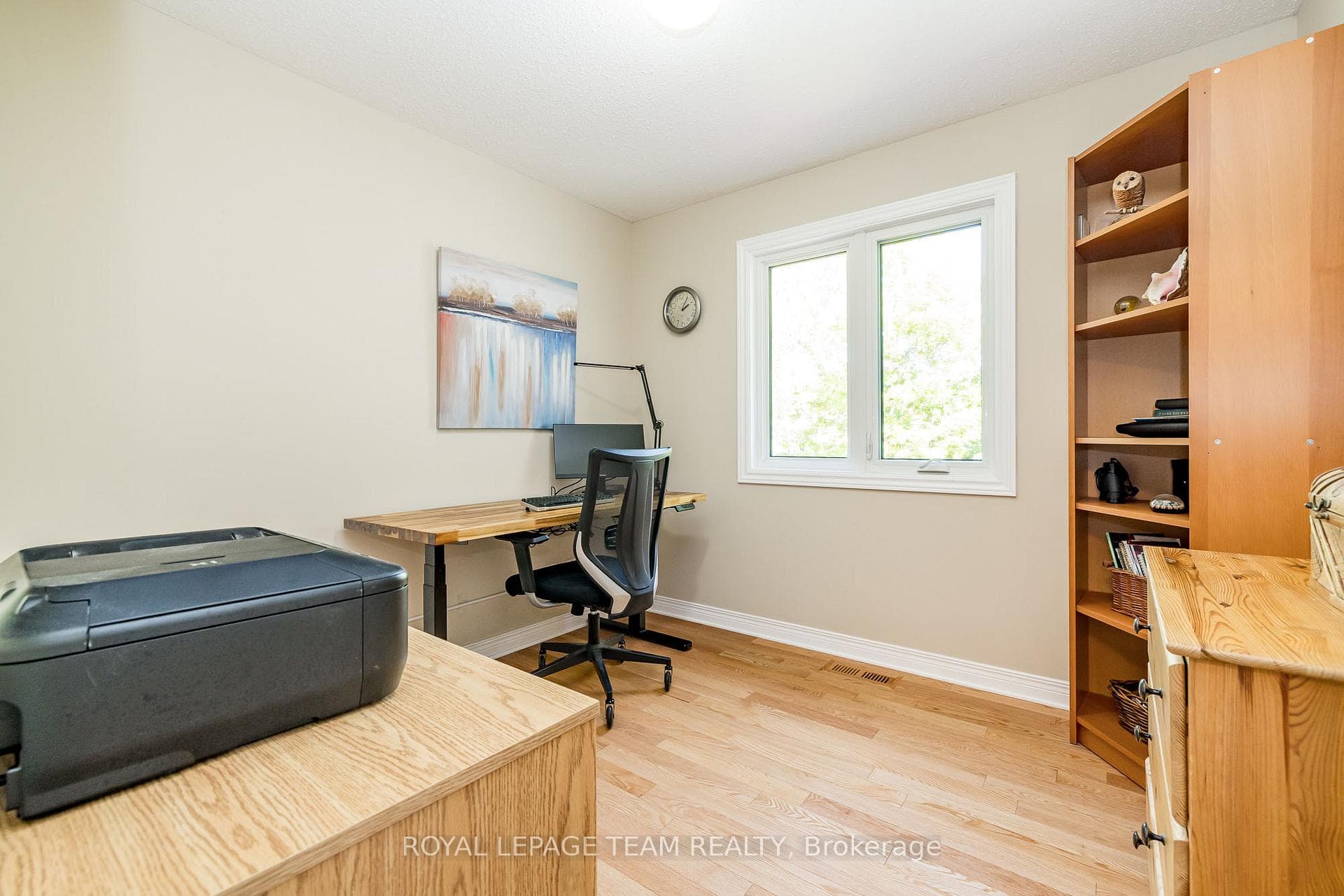 5239 Mclean Crescent photo 37