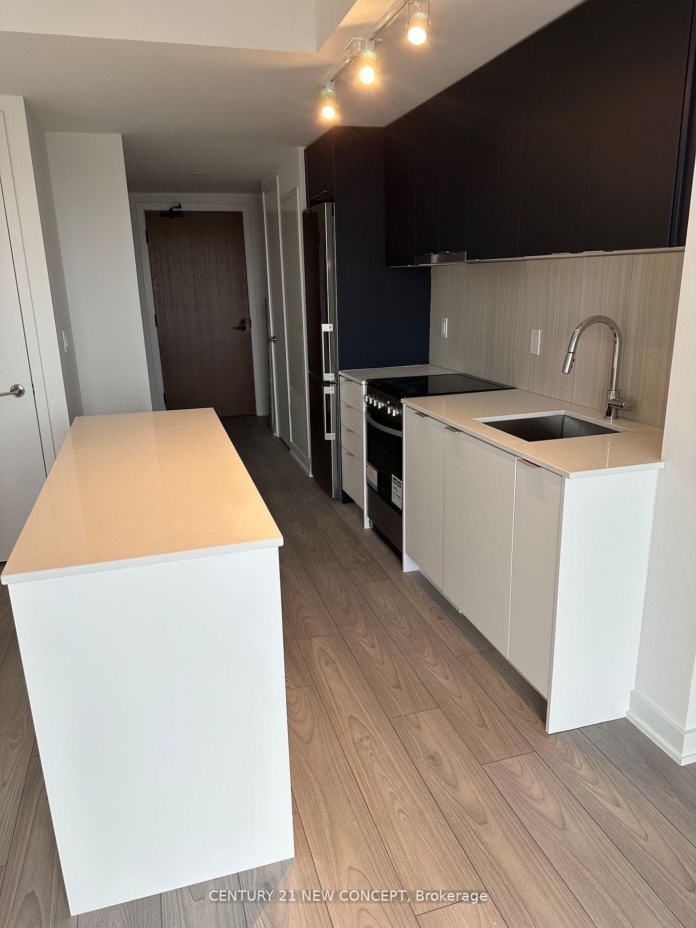 8 Tippett Road Unit 1402 photo 1