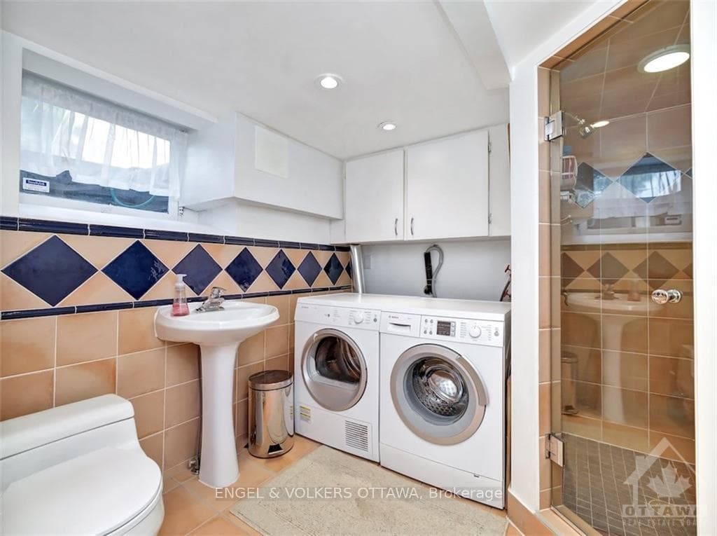 467 ECHO Drive photo 24