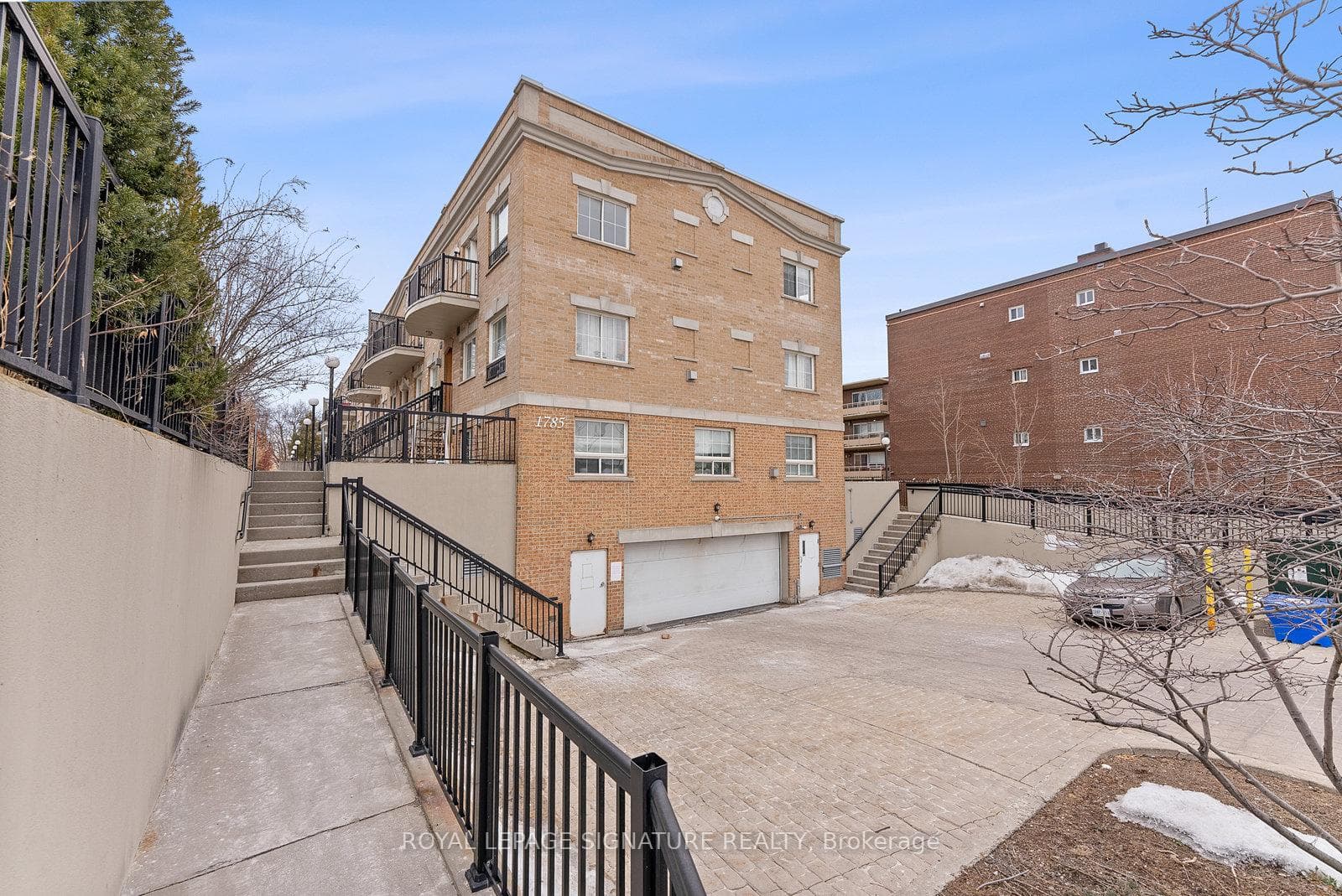 1785 Eglinton Avenue Unit 103 photo 33
