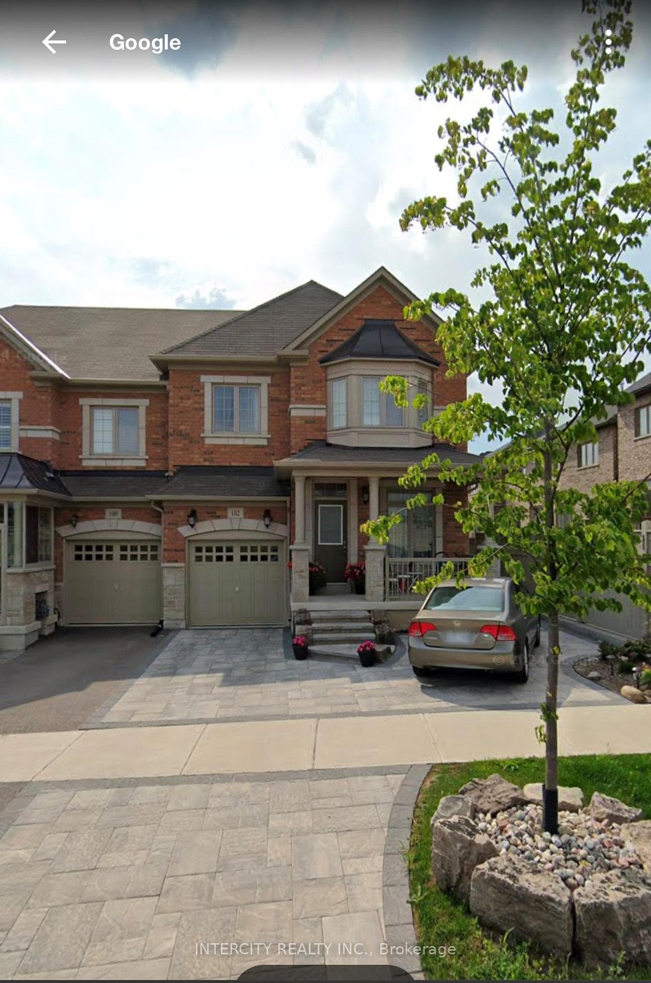 102 Harbord Street photo 1